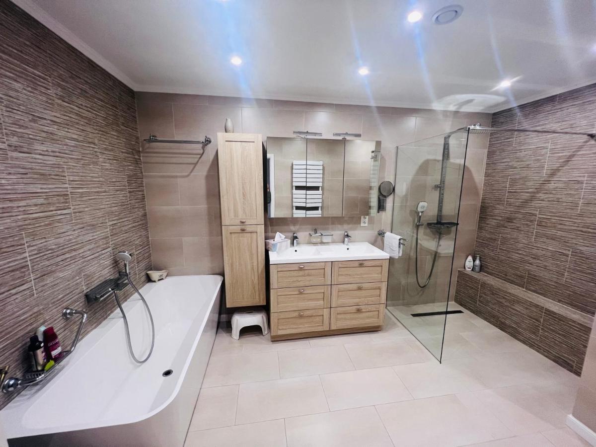 Windsor Residence Grimbergen Esterno foto